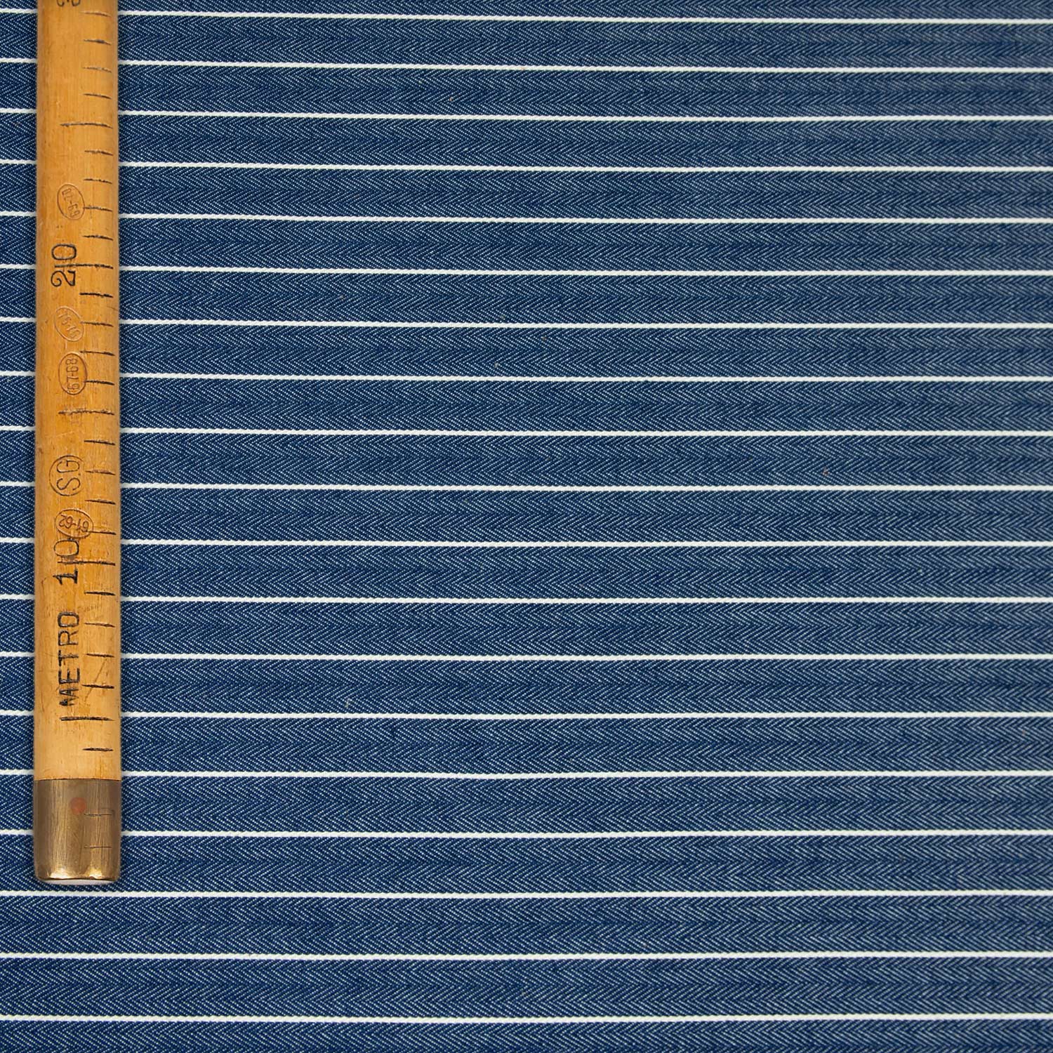 Denim gessato rescato 99% cotone elastan workwear americano Oshkosh style denim stretch made in Italy articolo continuativo