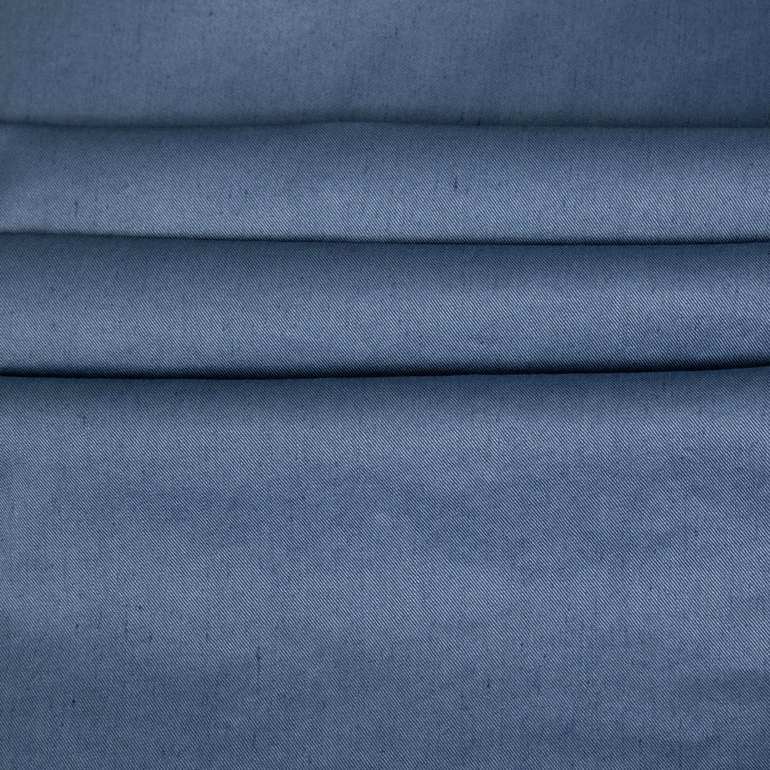 Tessuto naturale in lino, cotone ed elastane Made in Italy, perfetto per tailleur, gonne e capi sartoriali estivi, carta da zucchero