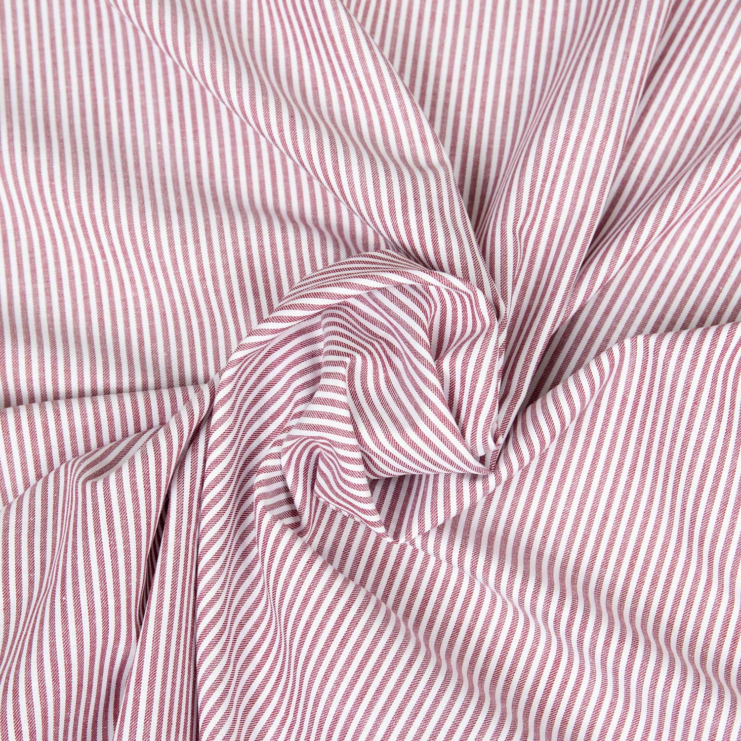Tessuto panama in 100% cotone washed color mattone con righe verticali a contrasto