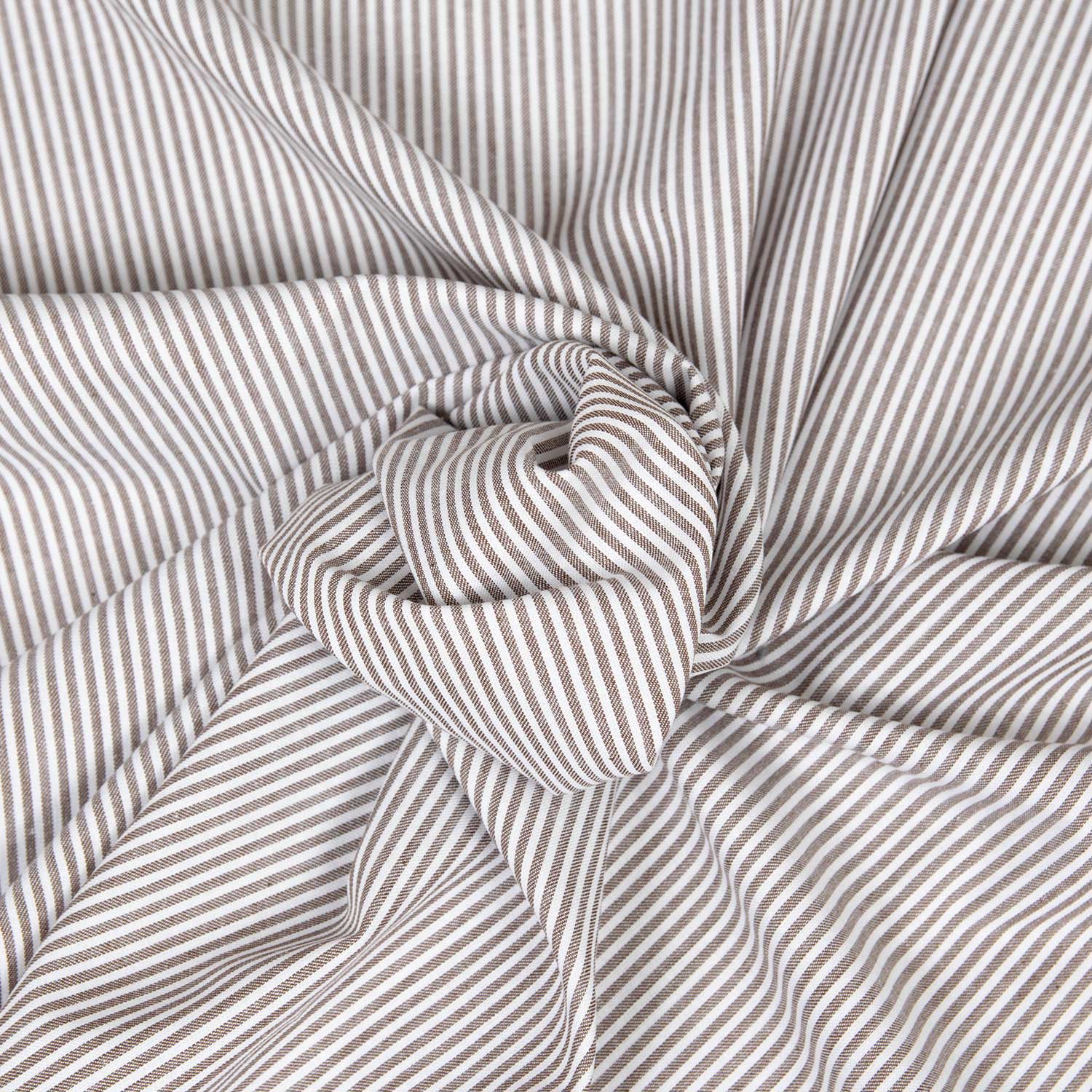 Tessuto panama in 100% cotone washed marrone con righe verticali a contrasto, Made in Italy