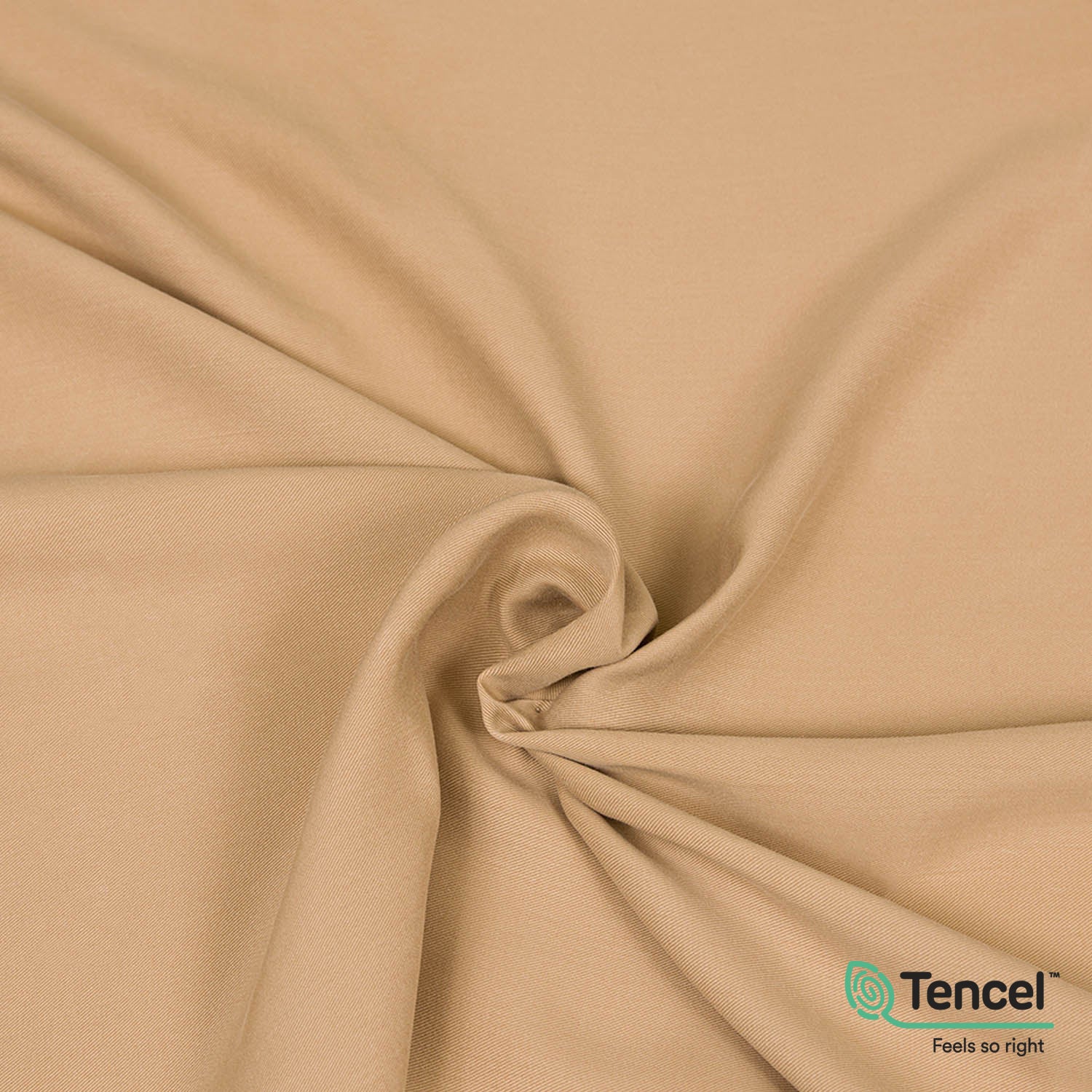 Tessuto twill in Tencel™ morbido e sostenibile, con drappeggio fluido, fibra ecologica dall’eucalipto, ideale per gonne, camicie, vestiti, pantaloni, completi. Color beige