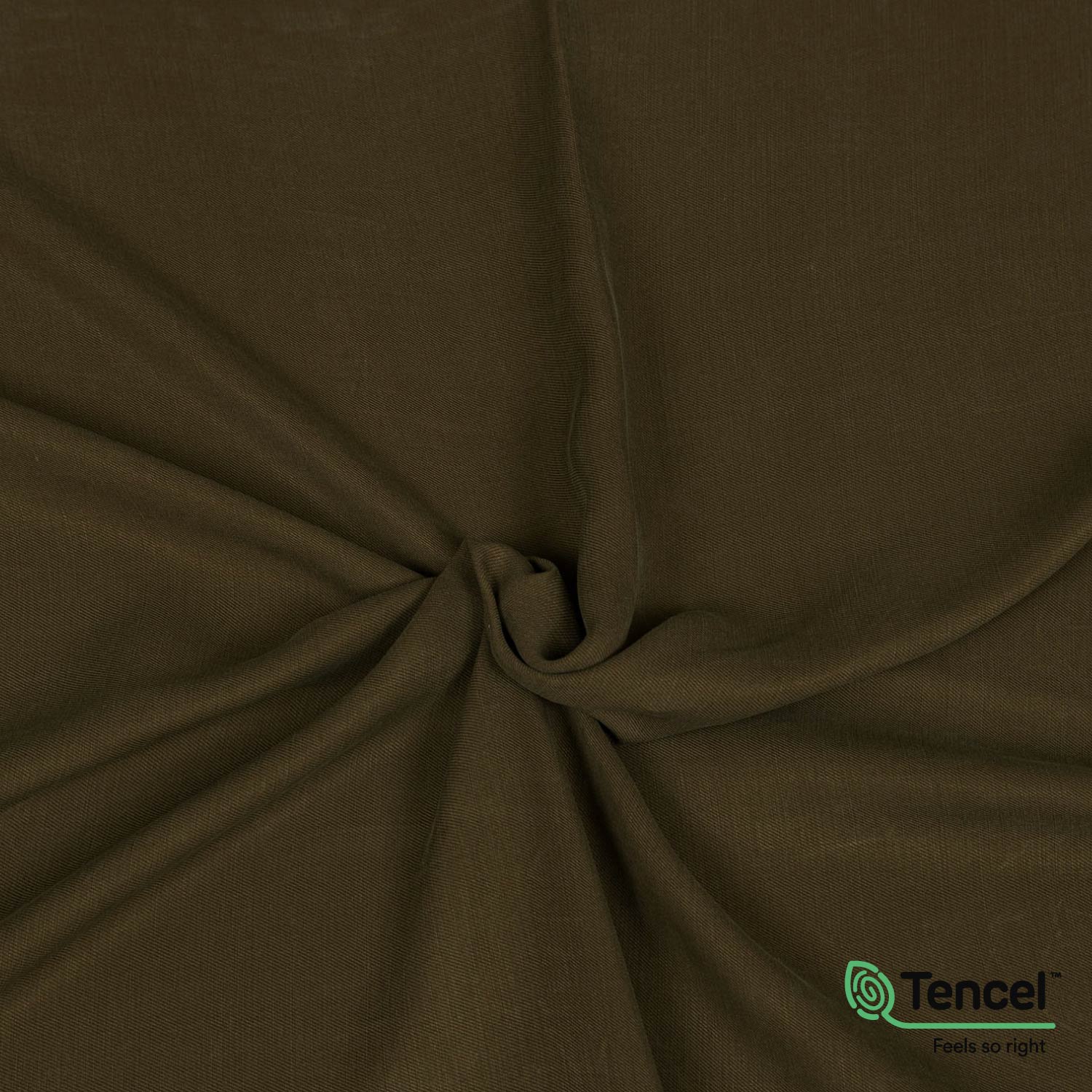 Tessuto twill in Tencel™ morbido e sostenibile, con drappeggio fluido, fibra ecologica dall’eucalipto, ideale per gonne, camicie, vestiti, pantaloni, completi. Color marrone