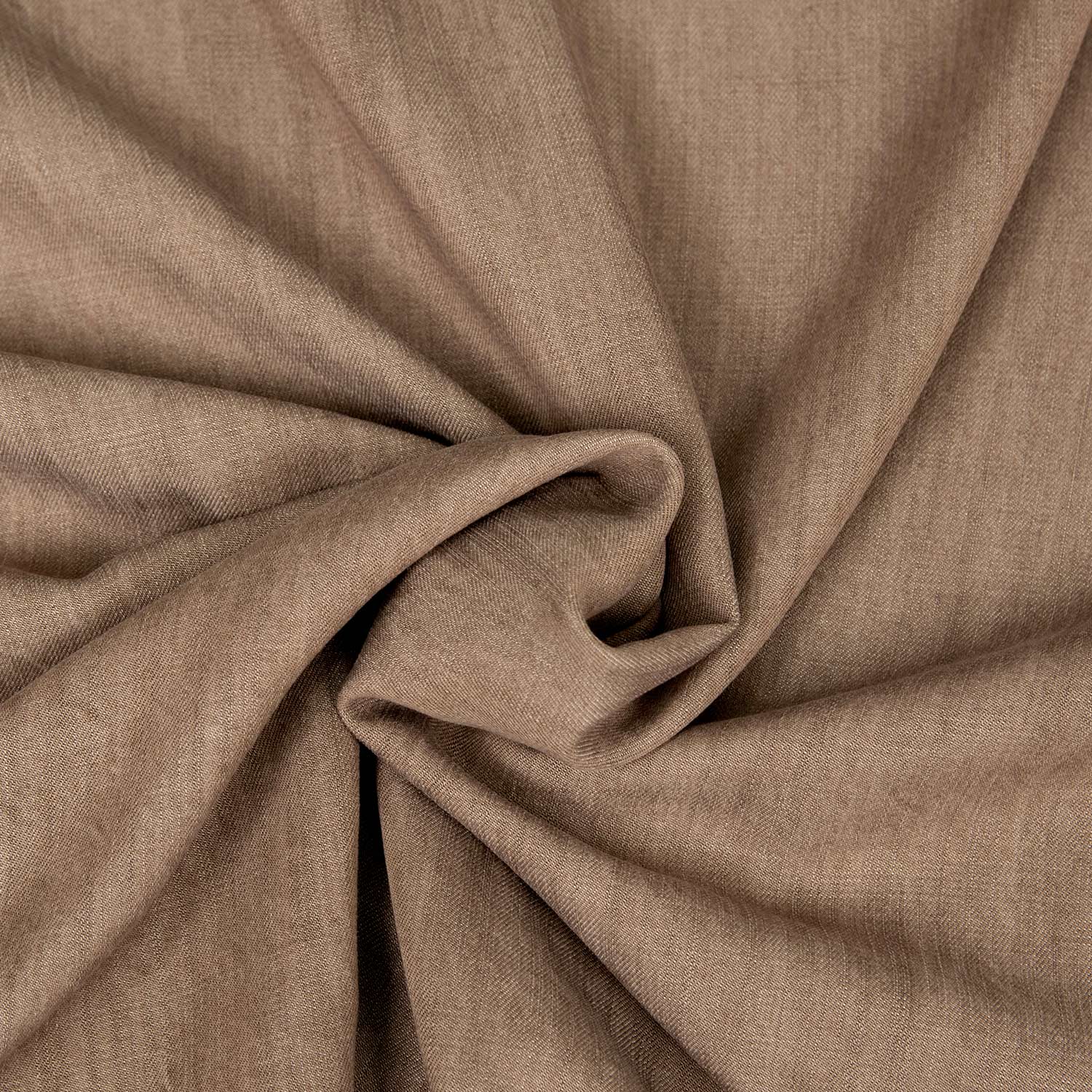 Tessuto Tencel Lyocell beige sabbia con mano morbida e finitura opaca naturale.