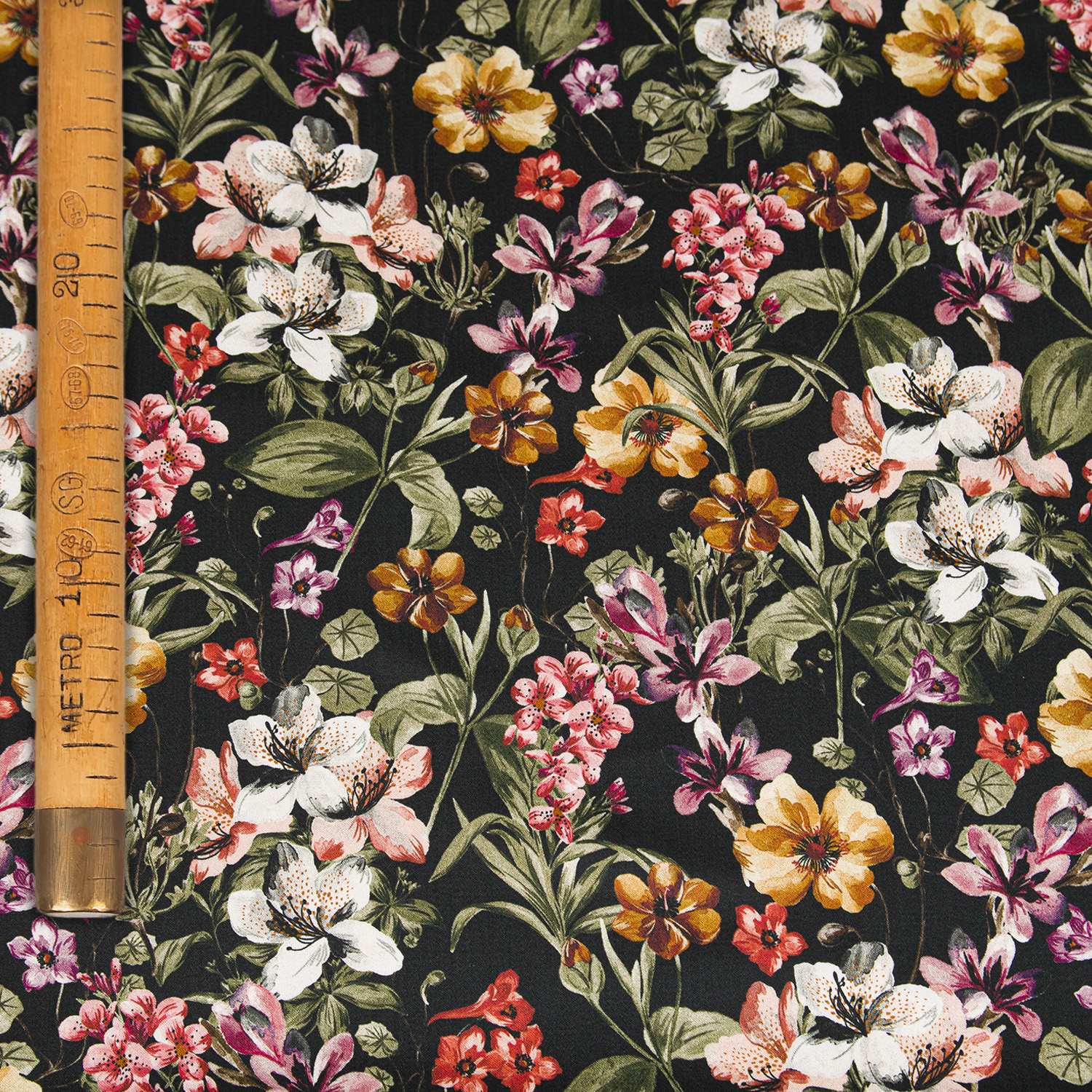 Stretch Printed Cotton Satin - Members Only