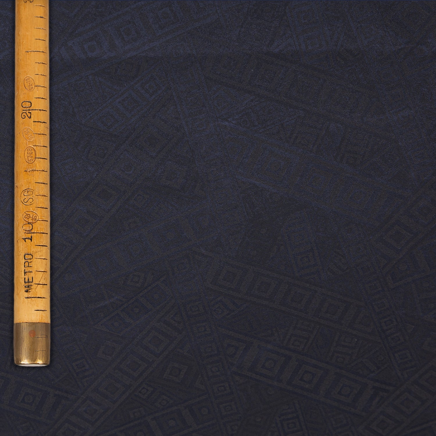 Jacquard Raincoat - Gianni