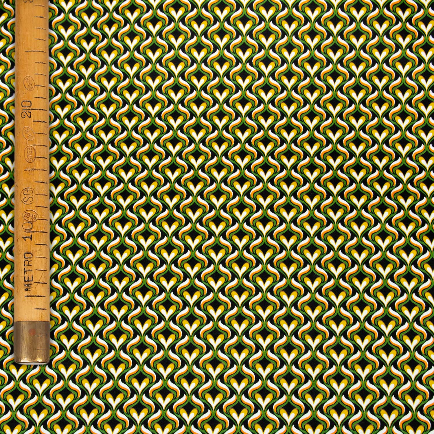 Stoffa deadstock raso cotone stretch pattern ogee fondo nero multicolore 280 grammi acquista online tessuti al metro abbigliamento