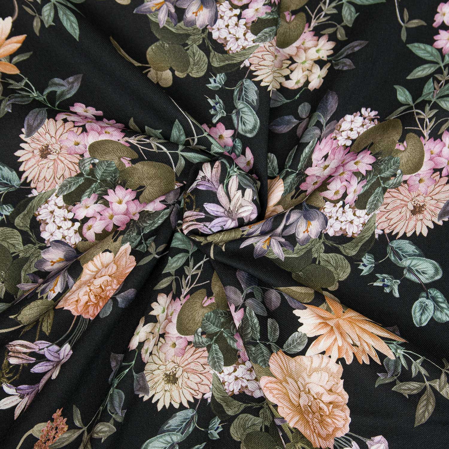 Les Fleurs - Printed Viscose (2M Scrap)