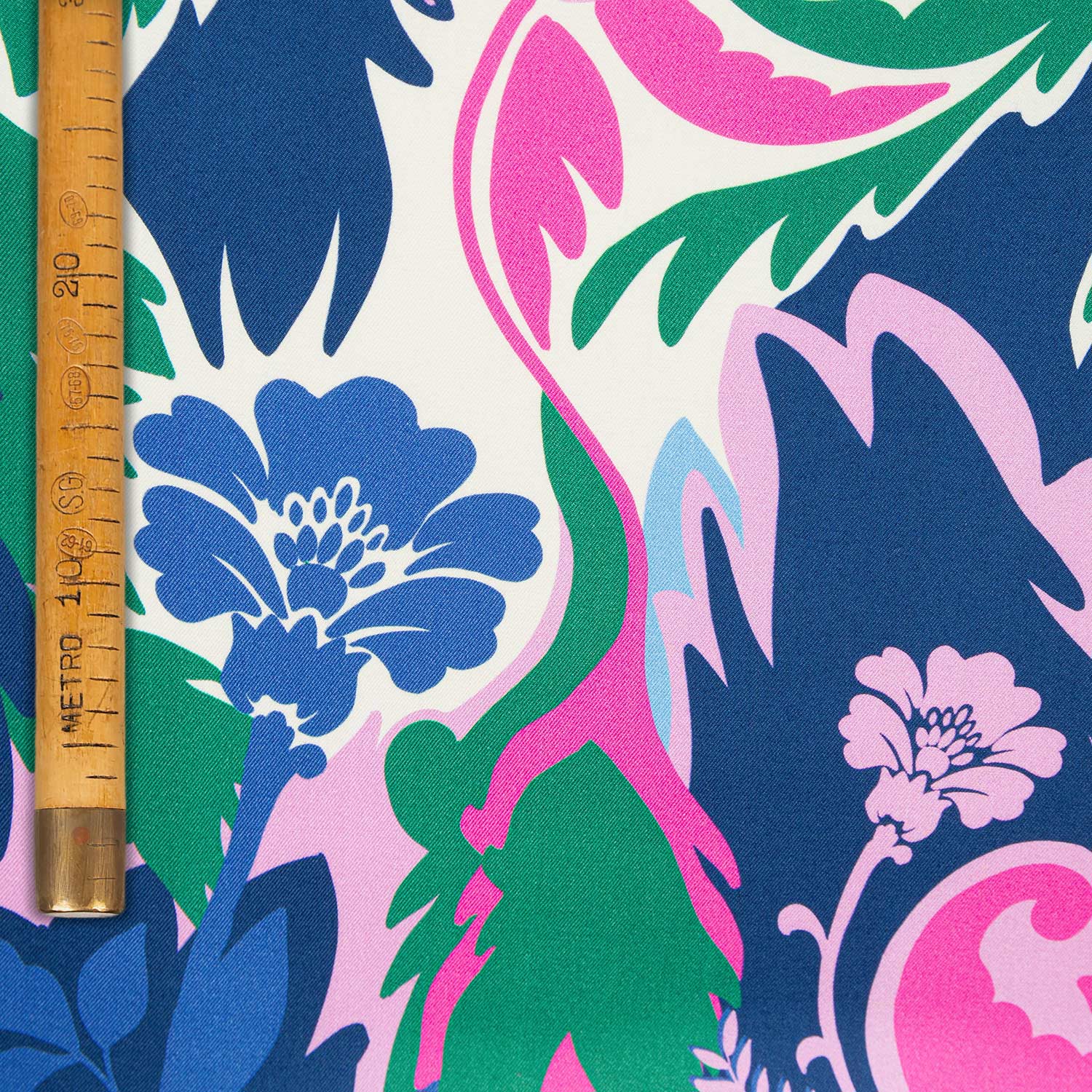 Printed Viscose Twill - Maracuja