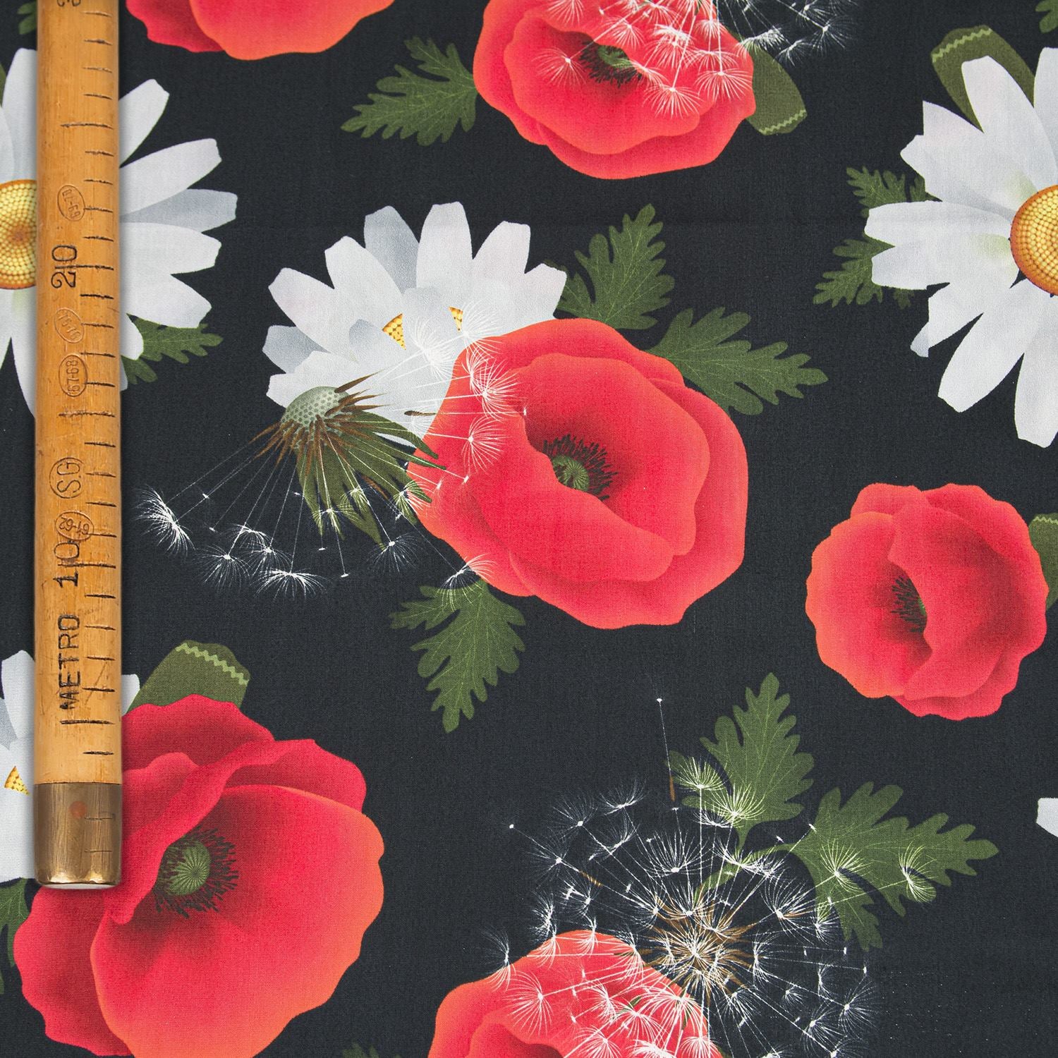 Printed Cotton - Poppies, Dandelions